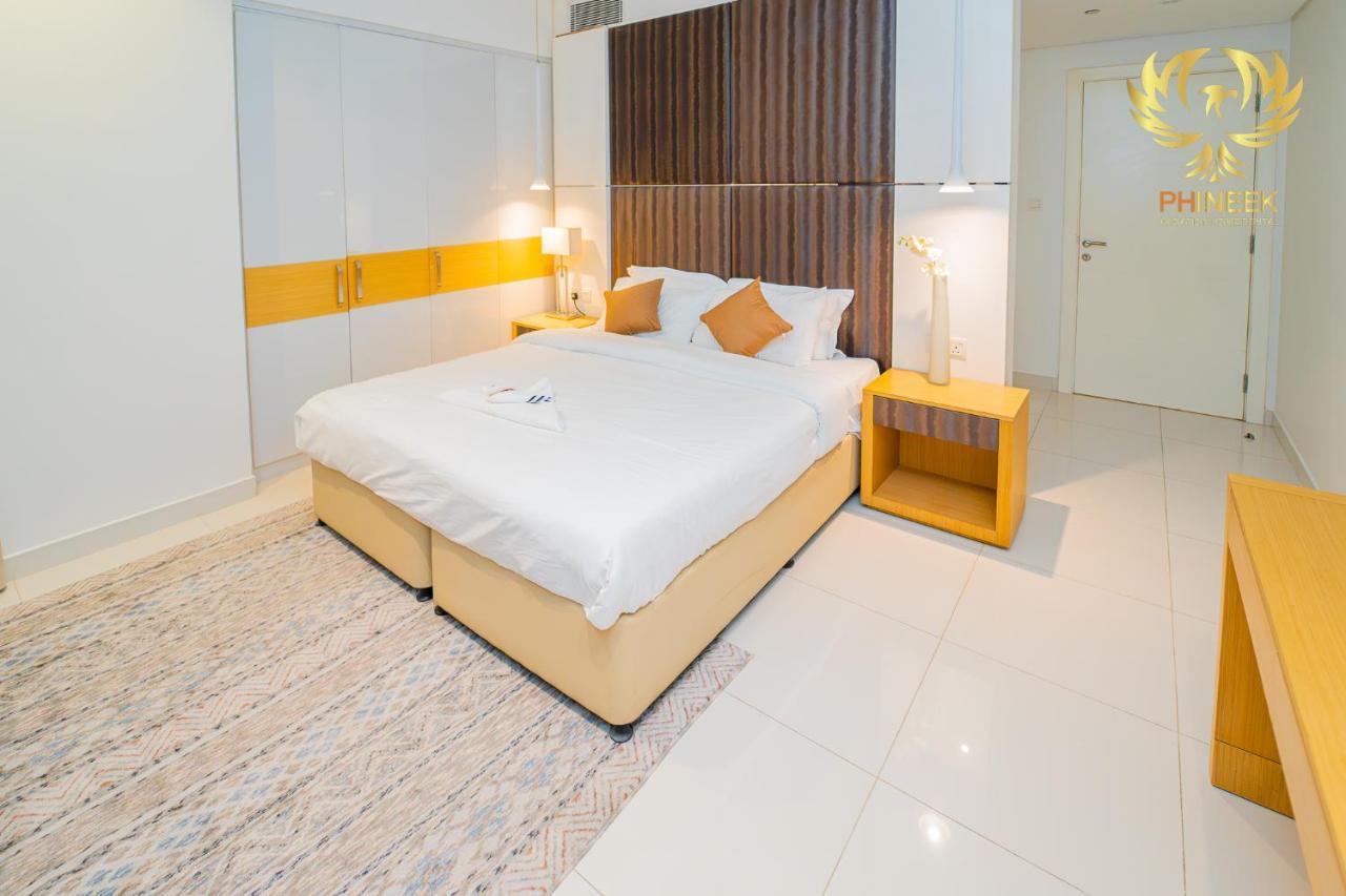 Phineek Luxury 2br Damac Maison Canal View