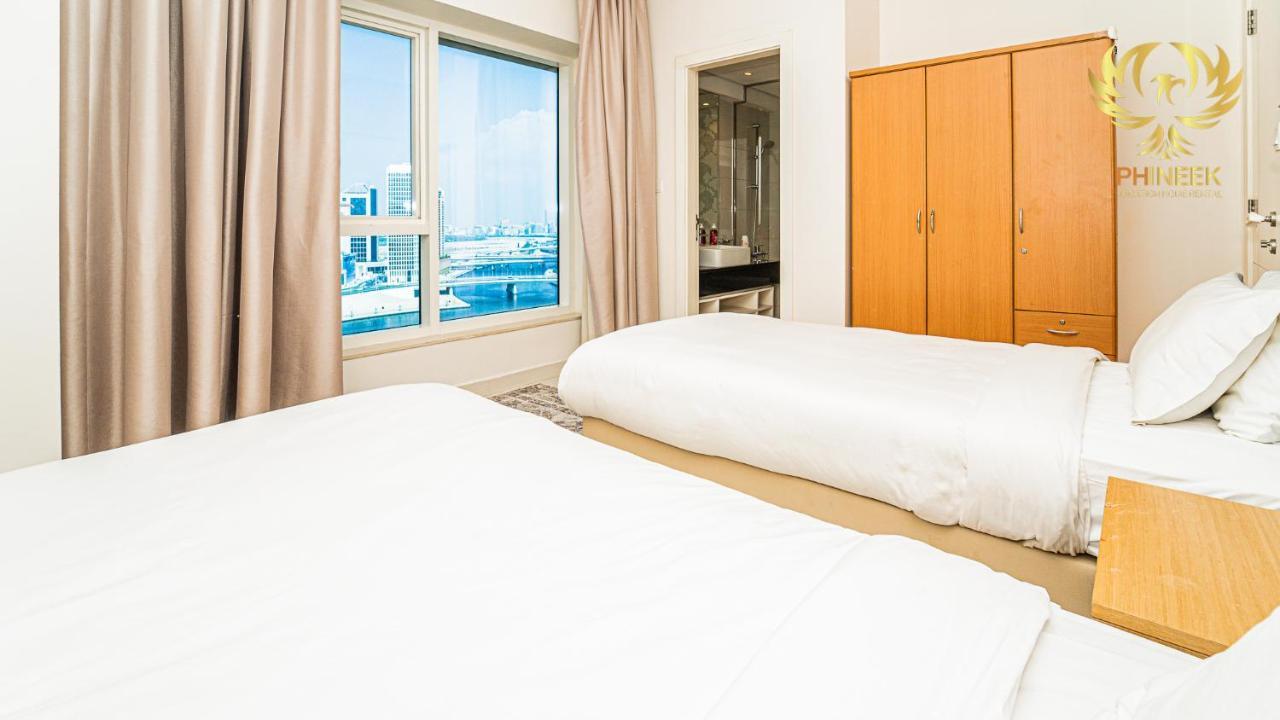 Phineek Luxury 2br Damac Maison Canal View