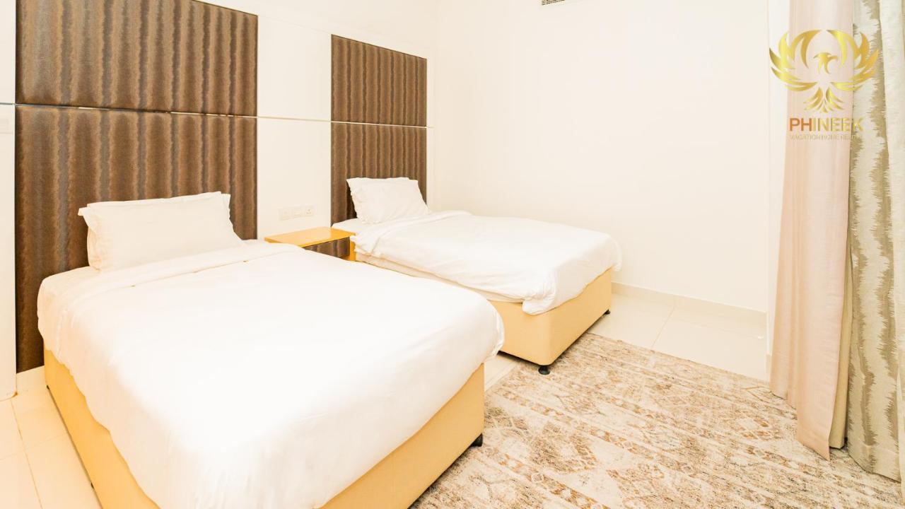 Phineek Luxury 2br Damac Maison Canal View *