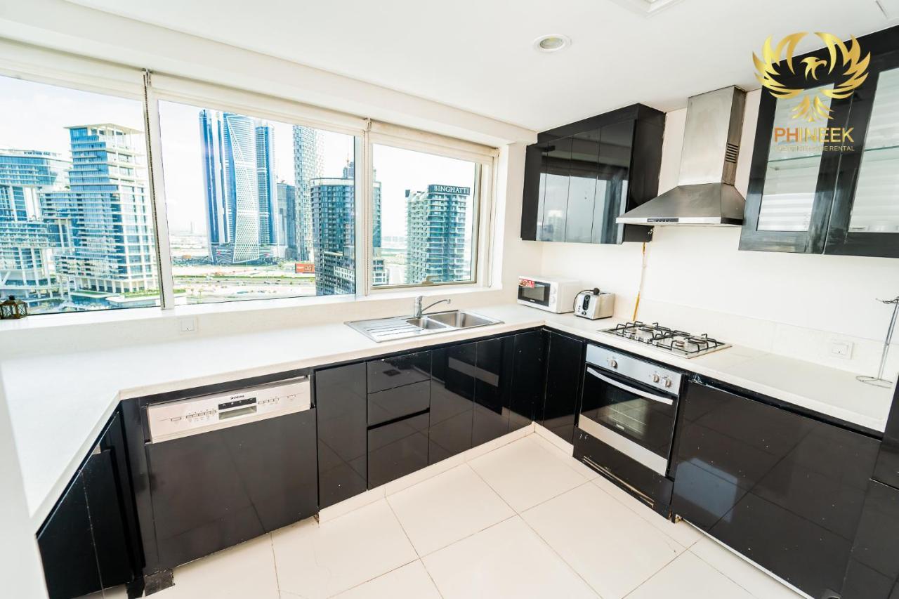 Phineek Luxury 2br Damac Maison Canal View Apartment